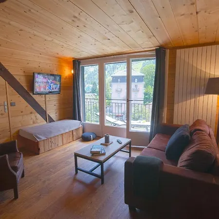Sleeps 3