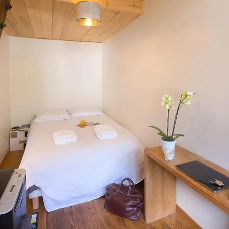 Sleeps 3 아파트 *